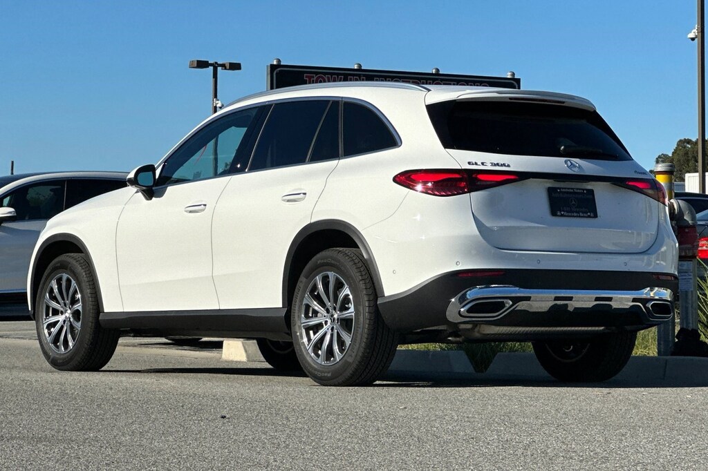 New 2026 Mercedes-Benz GLC 300 4MATIC SUV
