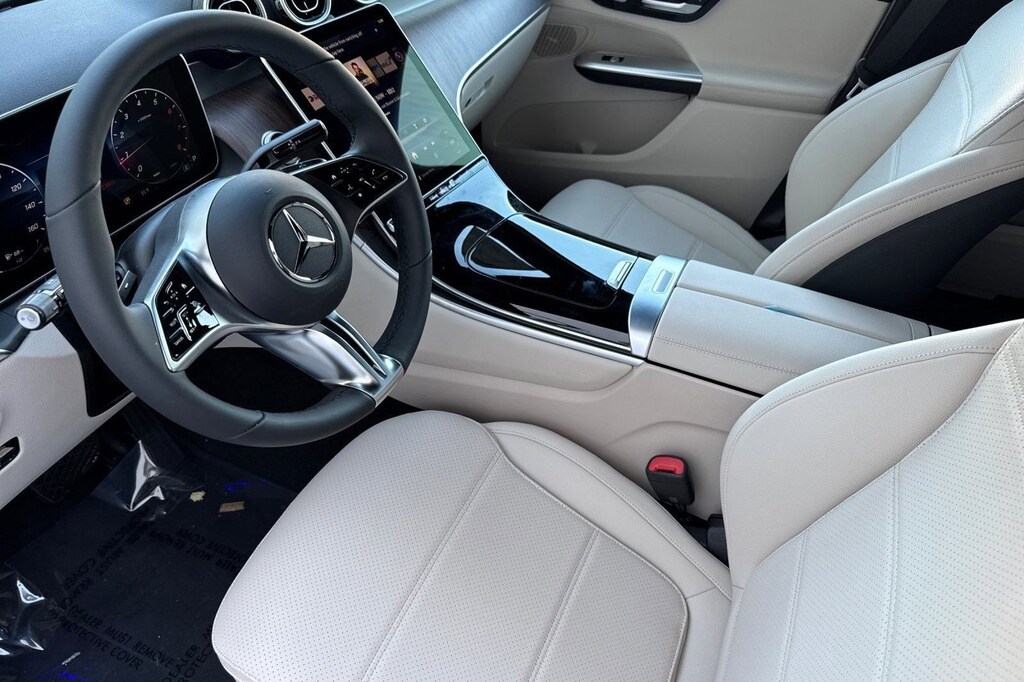 New 2026 Mercedes-Benz GLC 300 SUV