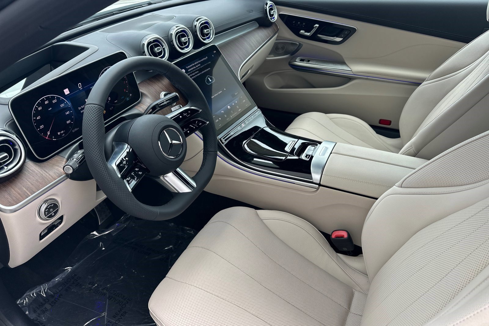 2026 Mercedes Benz CLE 300 4MATIC photo 2