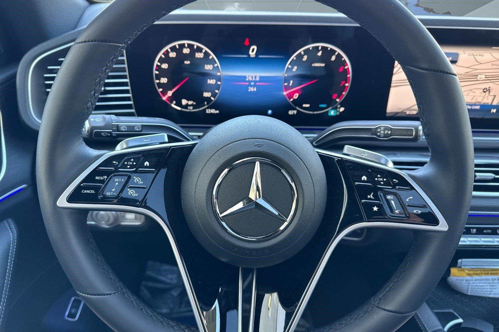 2025 Mercedes-Benz GLE GLE450 - Photo 15