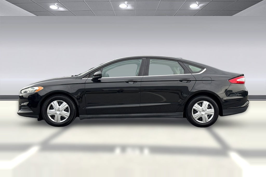 Used 2014 Ford Fusion S Sedan