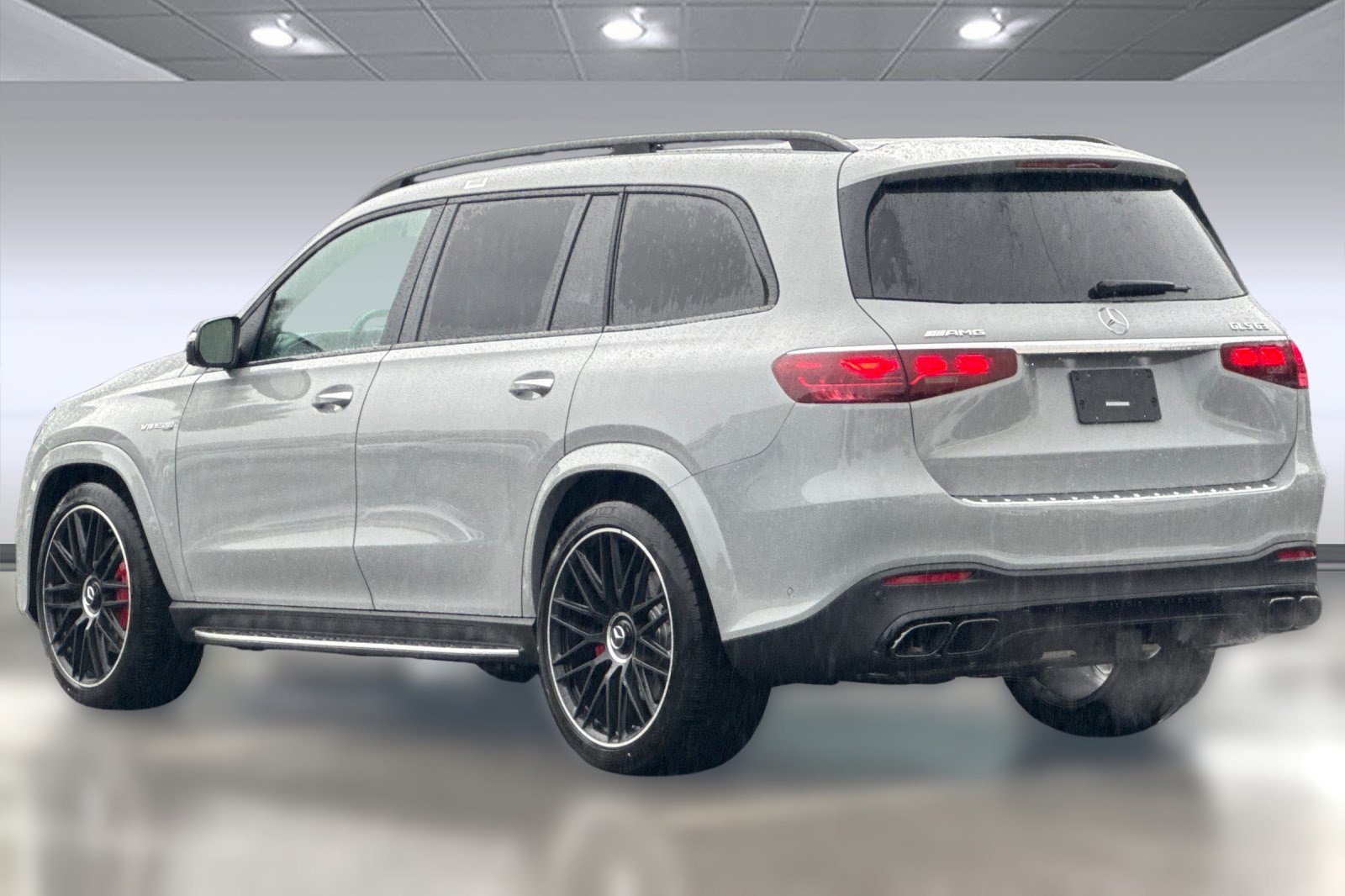 2025 Mercedes Benz GLS AMG 63 4MATIC photo 3