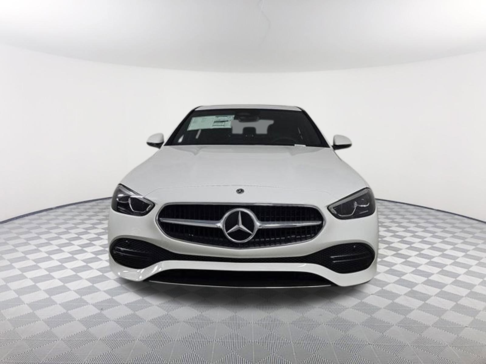 2025 Mercedes Benz C 300 Sedan photo 4