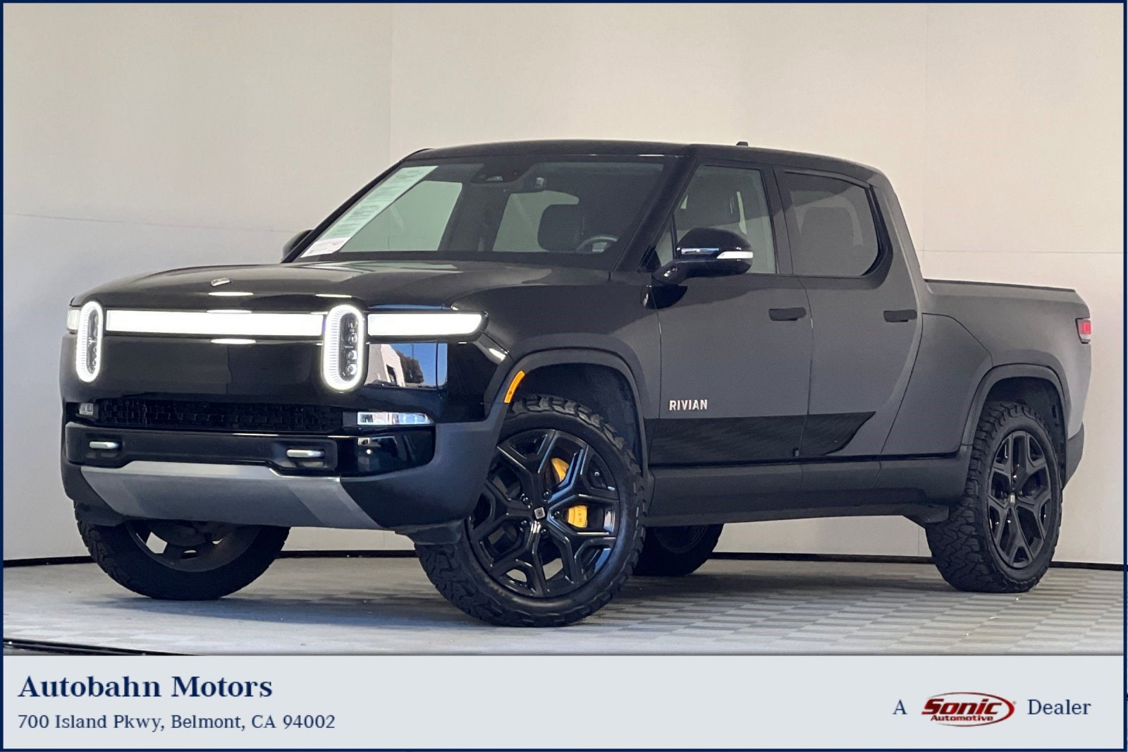 2022 Rivian R1T Launch Edition's photo