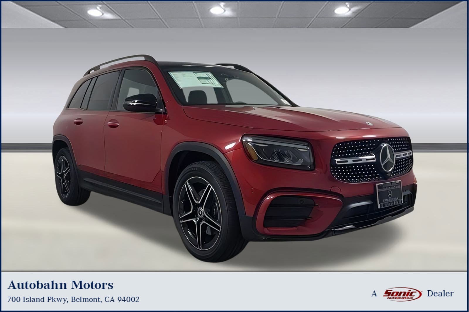 2024 Mercedes-Benz GLB Base's photo