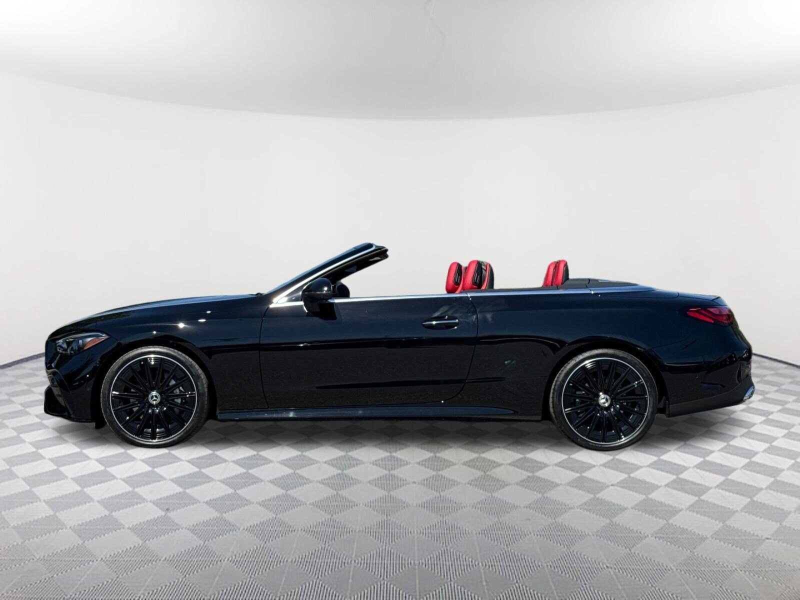 2026 Mercedes Benz CLE 300 4MATIC photo 2