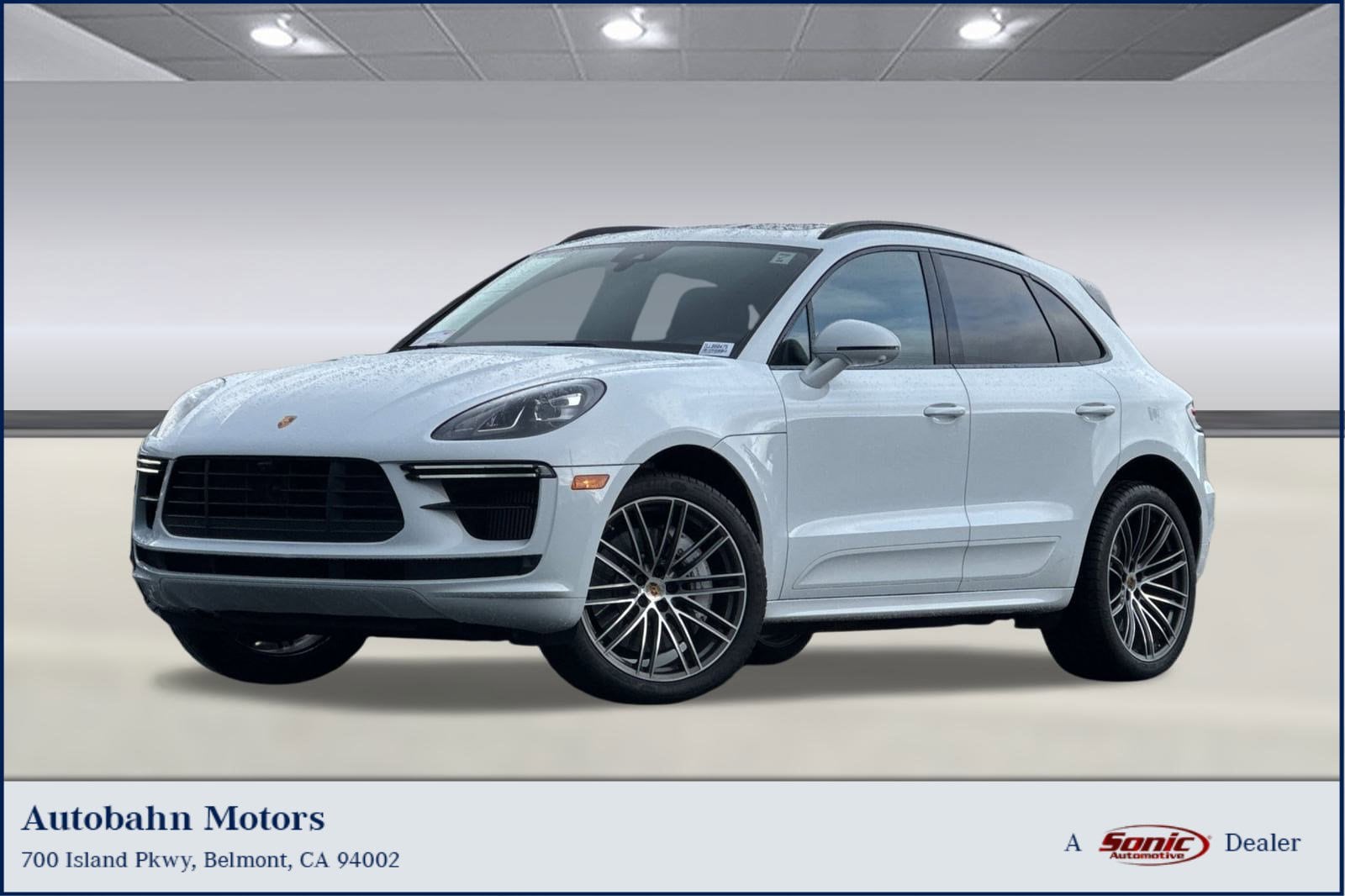 2020 Porsche Macan Turbo's photo
