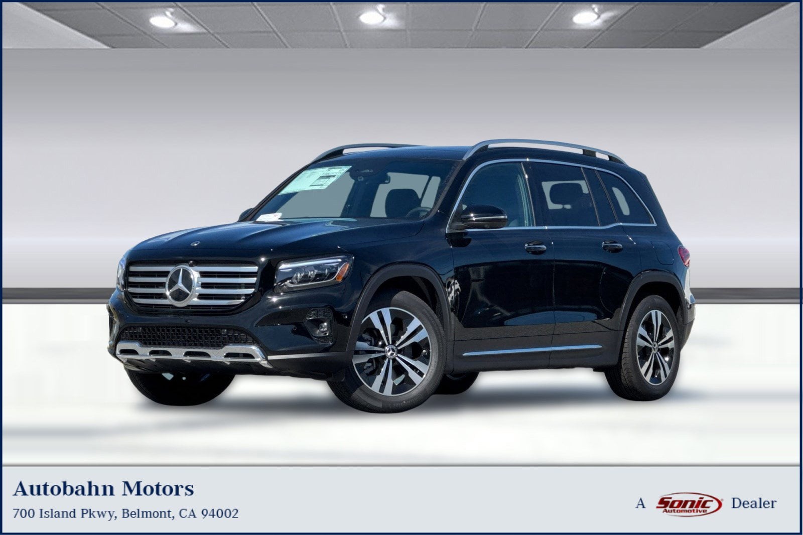 2026 Mercedes-Benz GLB GLB 250's photo