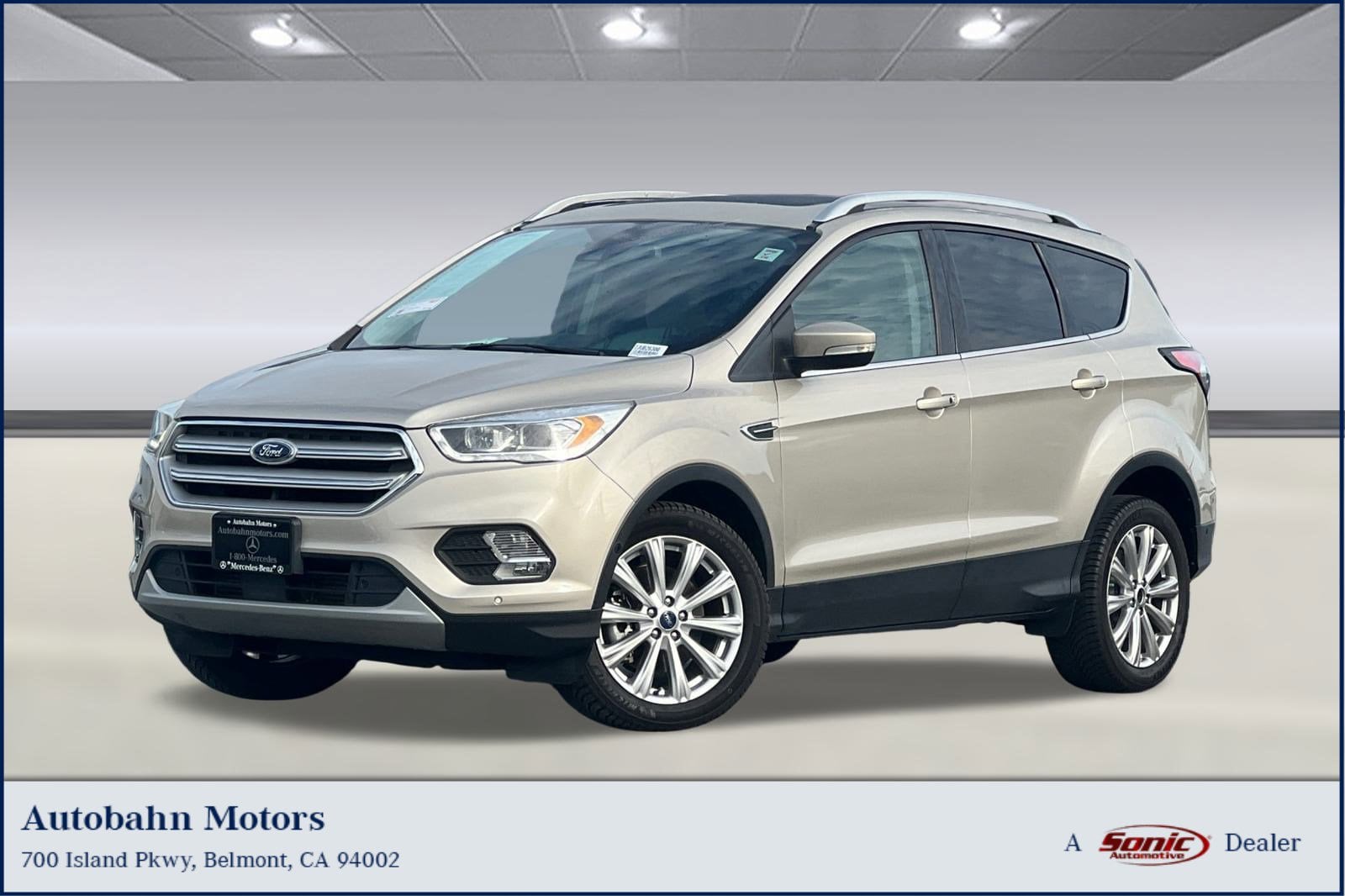 2018 Ford Escape Titanium's photo