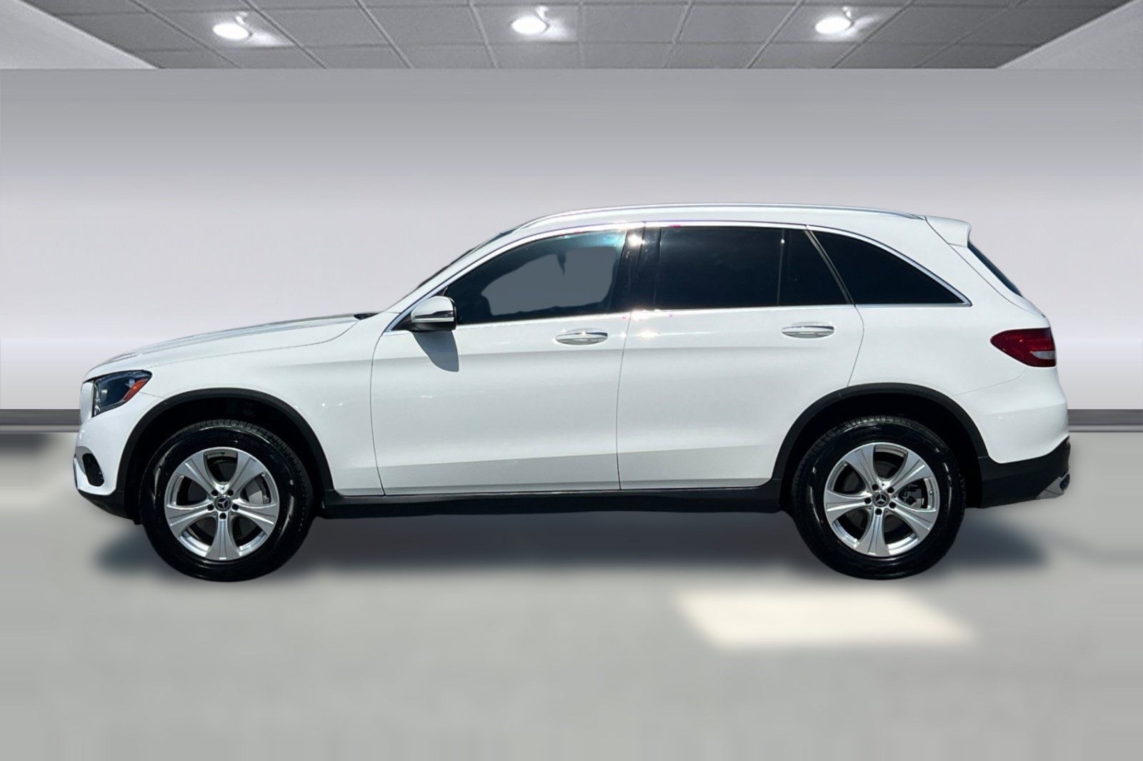 Used 2018 Mercedes-Benz GLC GLC300 with VIN WDC0G4KB9JV088725 for sale in Belmont, CA