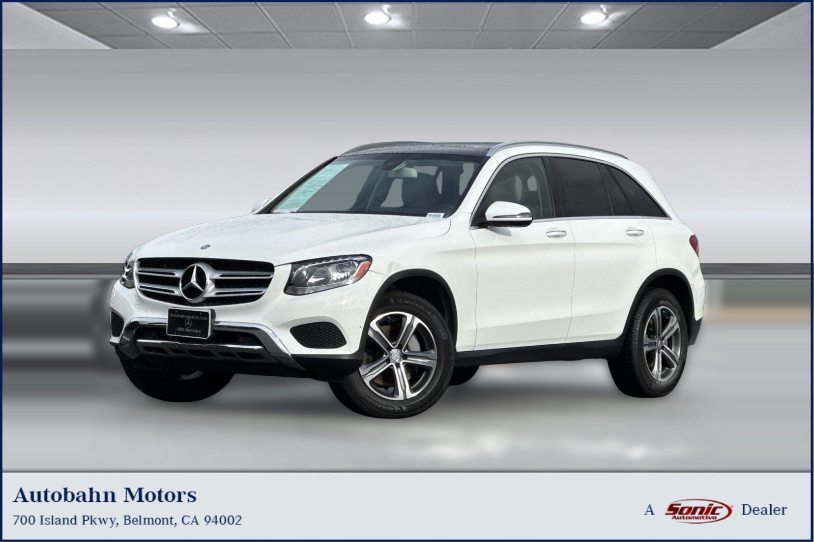 2017 Mercedes-Benz GLC GLC300's photo