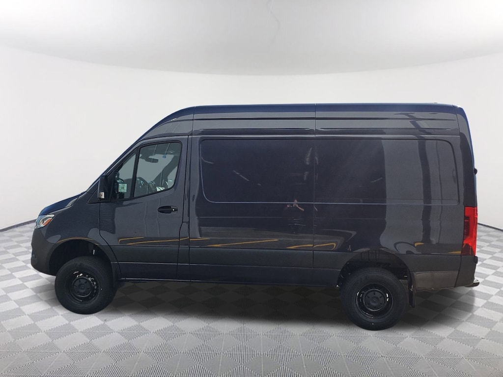New 2025 Mercedes-Benz Sprinter 2500 Standard Roof 4-Cyl Diesel HO Van Cargo Van