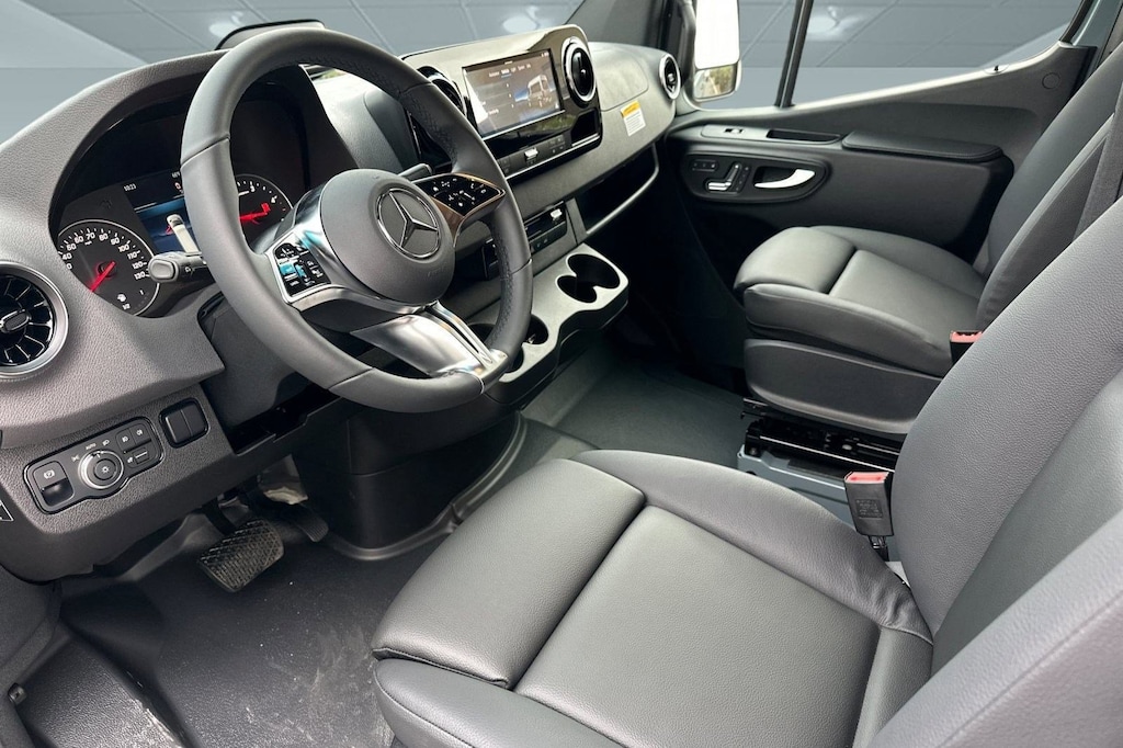 New 2026 Mercedes-Benz Sprinter 2500 Standard Roof 4-Cyl Diesel HO Van Cargo Van