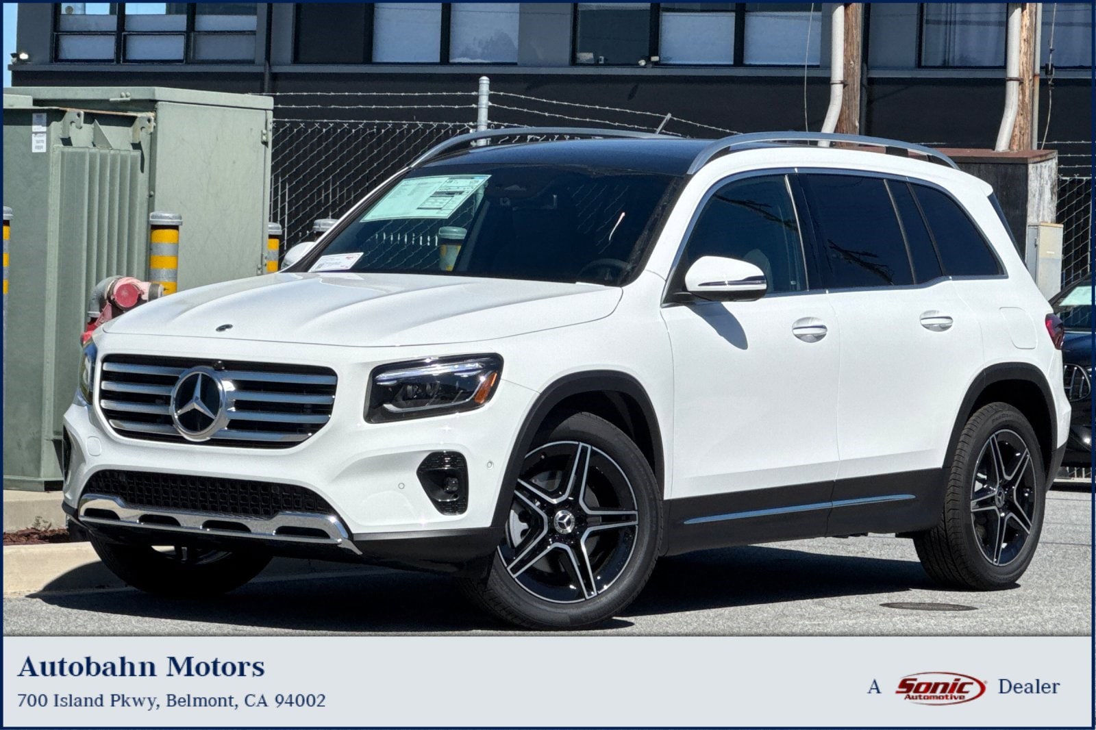 2026 Mercedes-Benz GLB GLB 250's photo