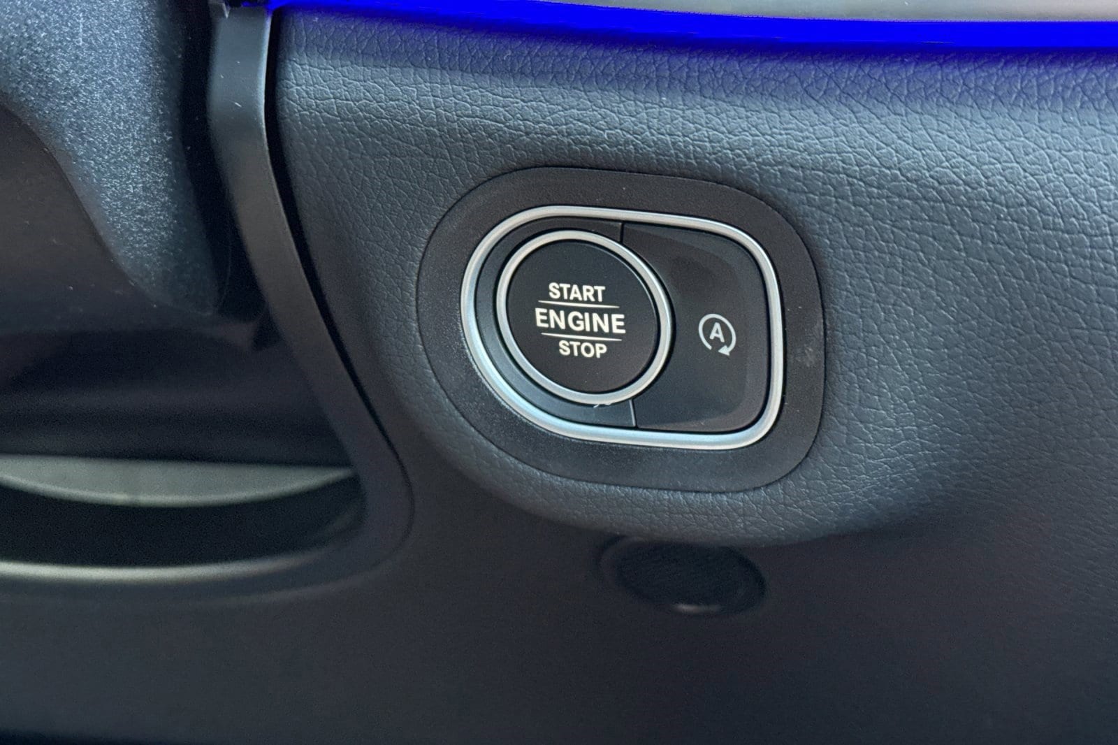 2025 Mercedes-Benz GLE GLE450 - Photo 29