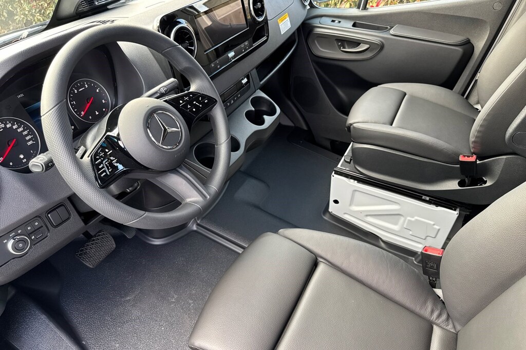 New 2026 Mercedes-Benz Sprinter 2500 High Roof 4-Cyl Diesel HO Van Cargo Van