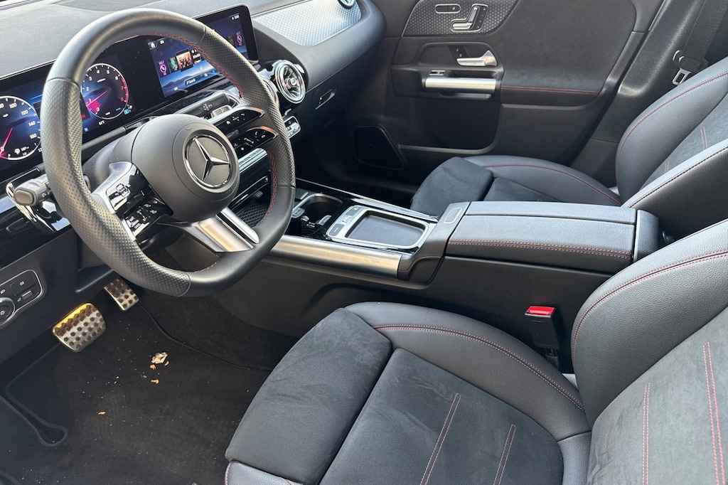 New 2025 Mercedes-Benz GLA 250 4MATIC SUV