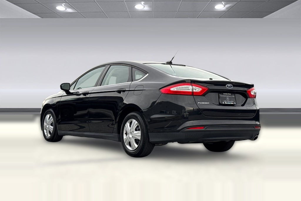 Used 2014 Ford Fusion S Sedan