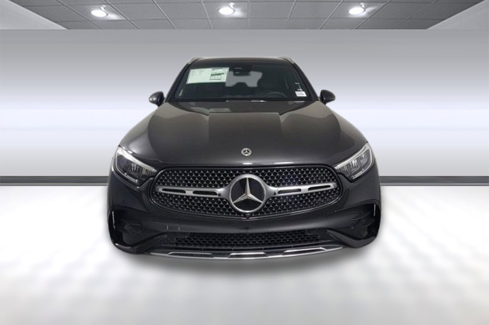2025 Mercedes Benz GLC 300 4MATIC photo 2