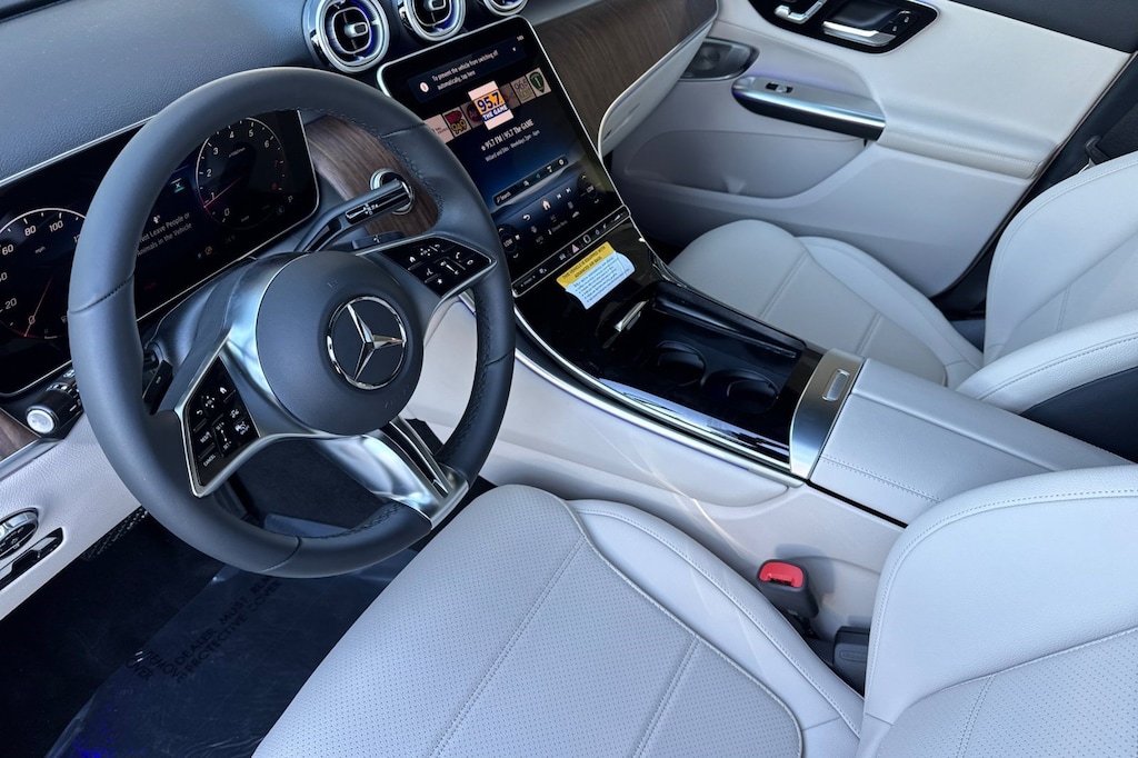 New 2026 Mercedes-Benz GLC 300 SUV