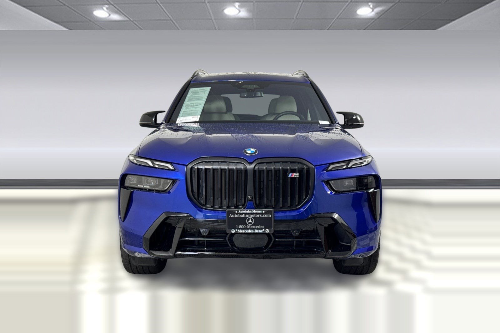 2025 BMW X7 M60i photo 4