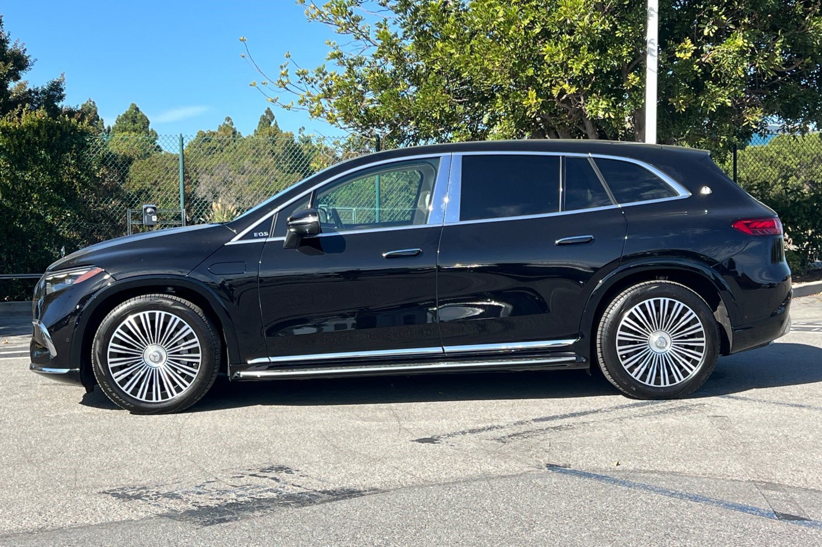 Certified 2024 Mercedes-Benz EQS SUV Base with VIN 4JGDX5FB3RA024105 for sale in Belmont, CA