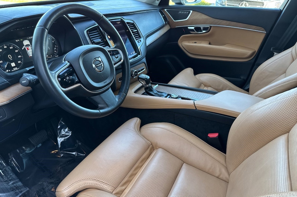 Used 2016 Volvo XC90 SUV