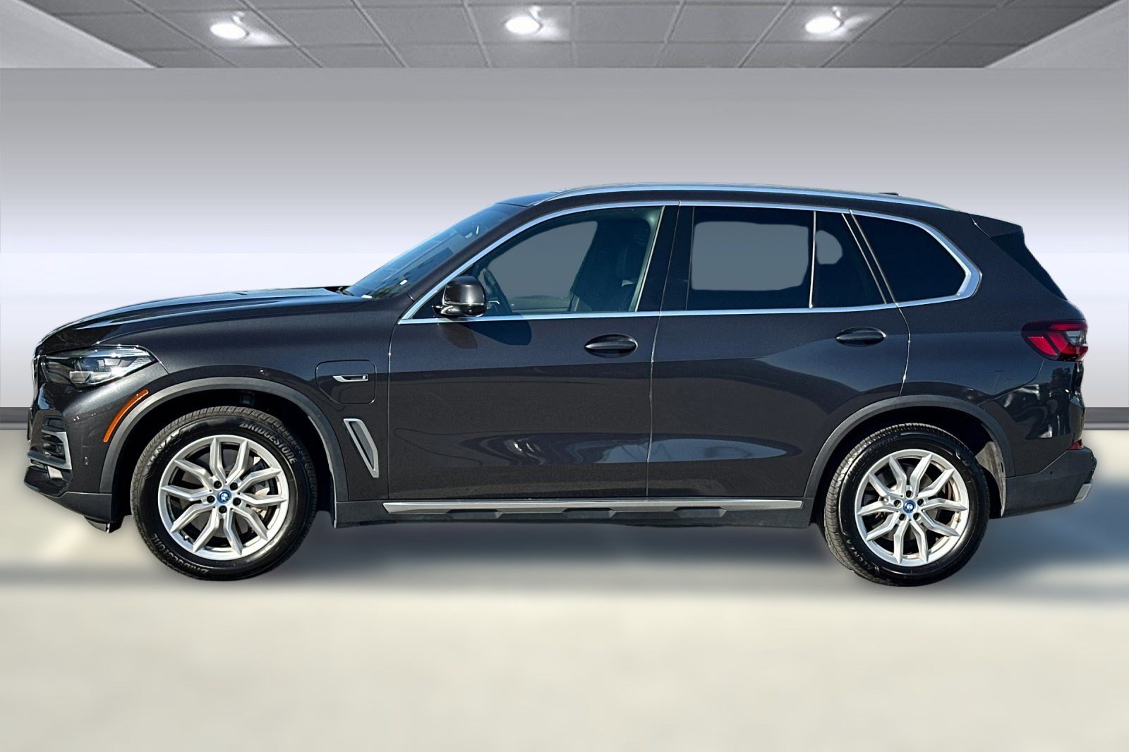 2022 Bmw X5 xDrive45e photo 2
