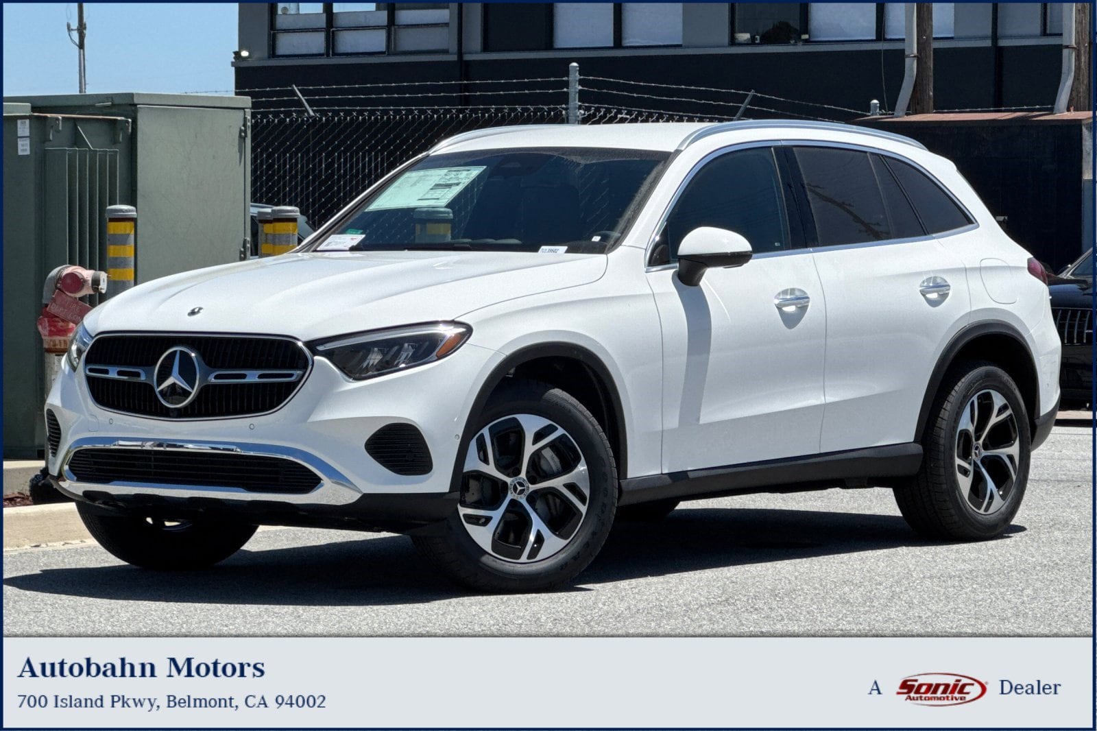 2026 Mercedes-Benz GLC GLC 350e 4MATIC's photo