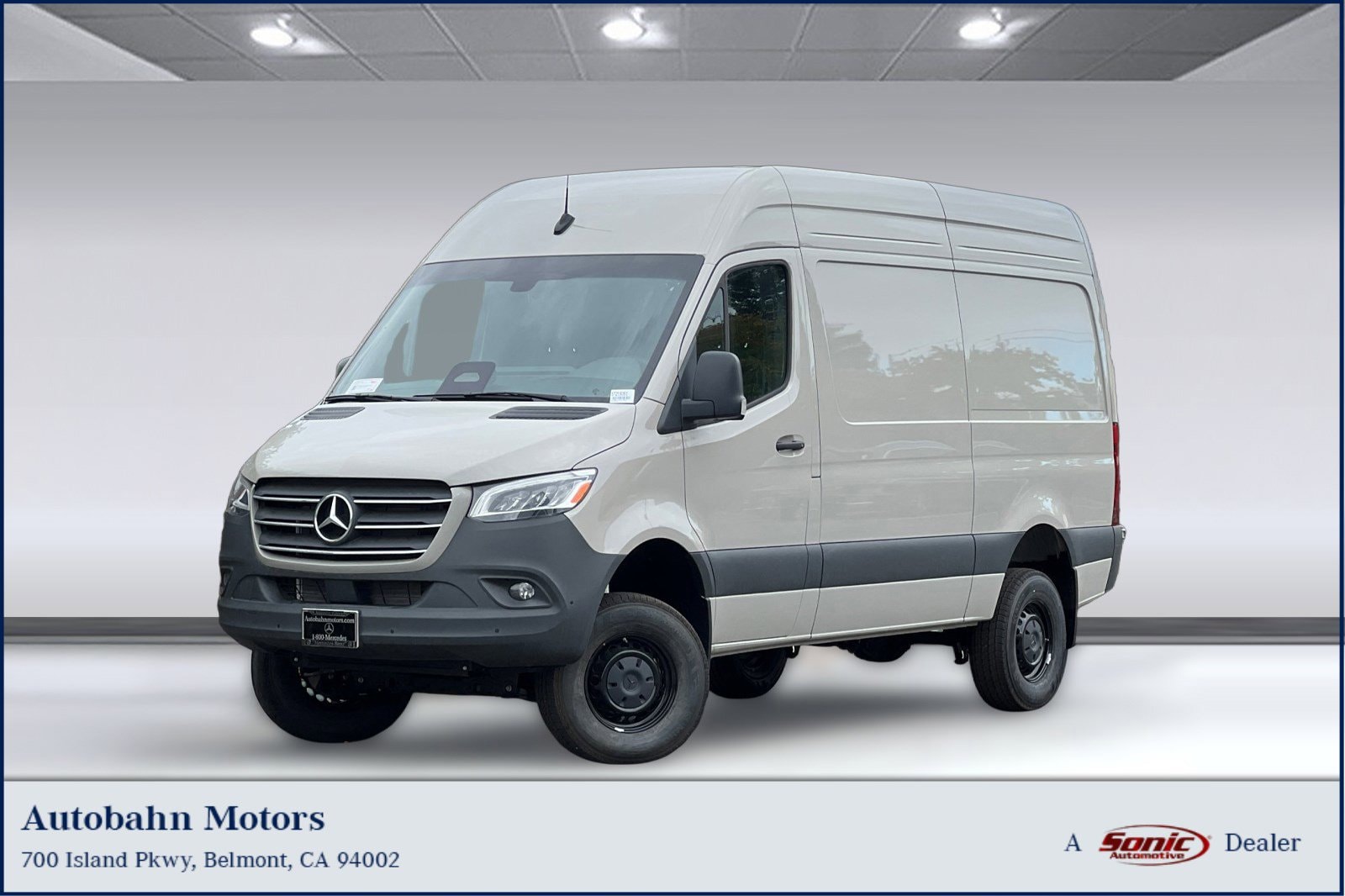 2025 Mercedes-Benz Sprinter Sprinter 2500's photo
