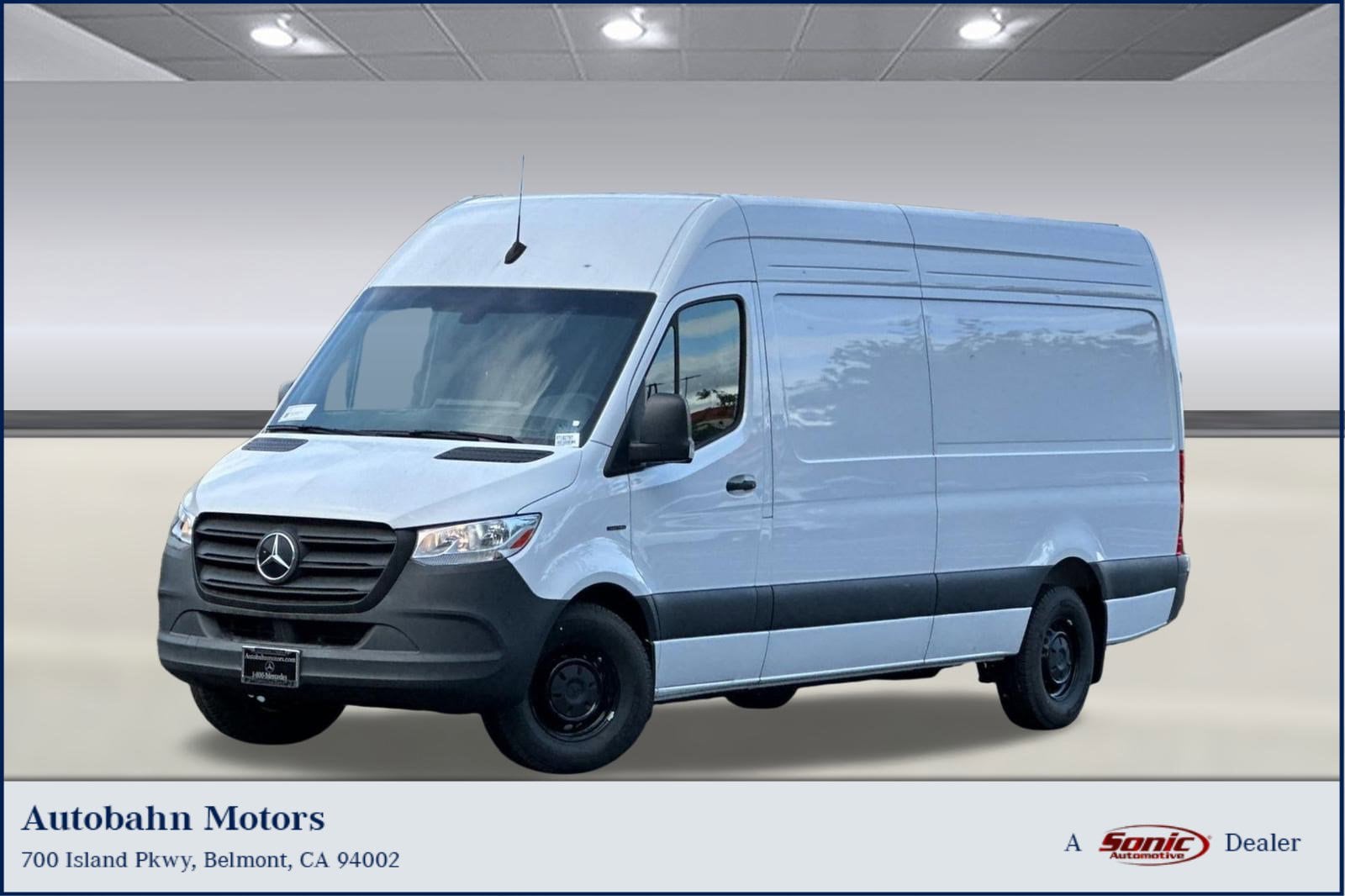 2024 Mercedes-Benz eSprinter Cargo Van Base's photo