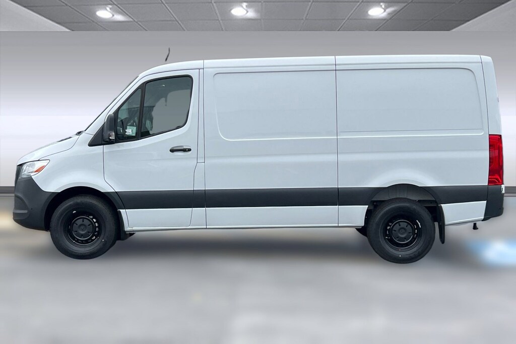 New 2026 Mercedes-Benz Sprinter 2500 Standard Roof 4-Cyl Diesel HO Van Cargo Van