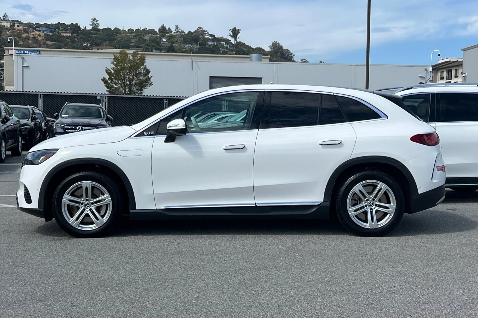 EQE 350 SUV