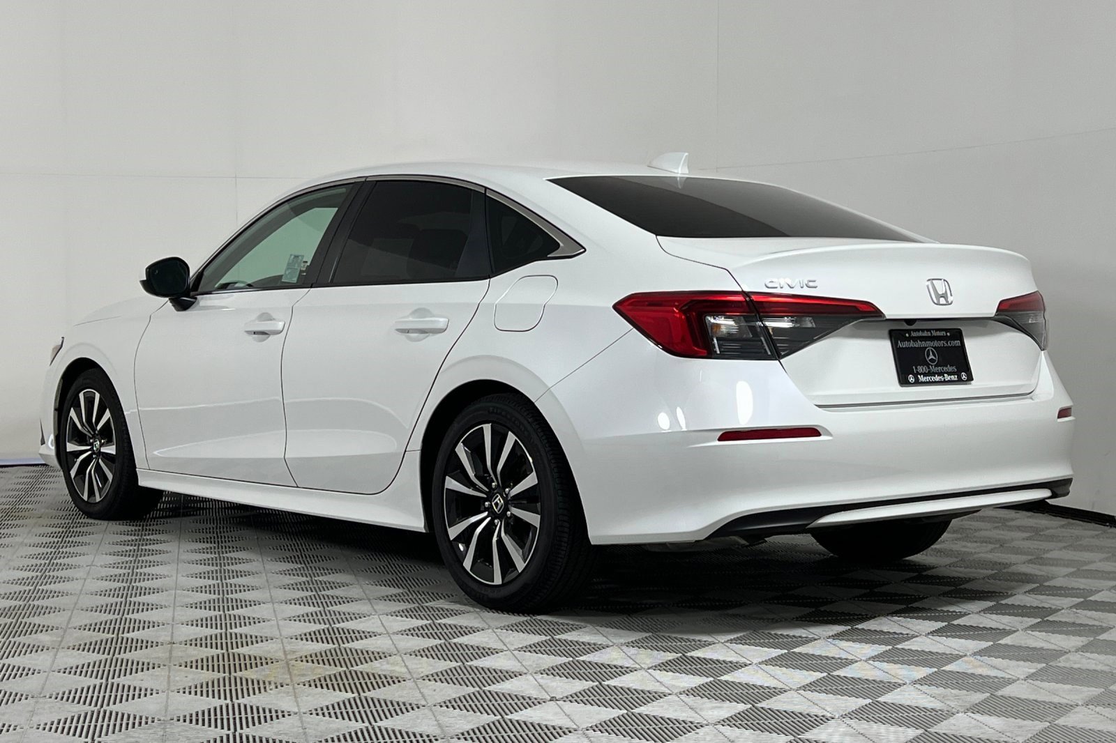 2024 Honda Civic EX photo 3