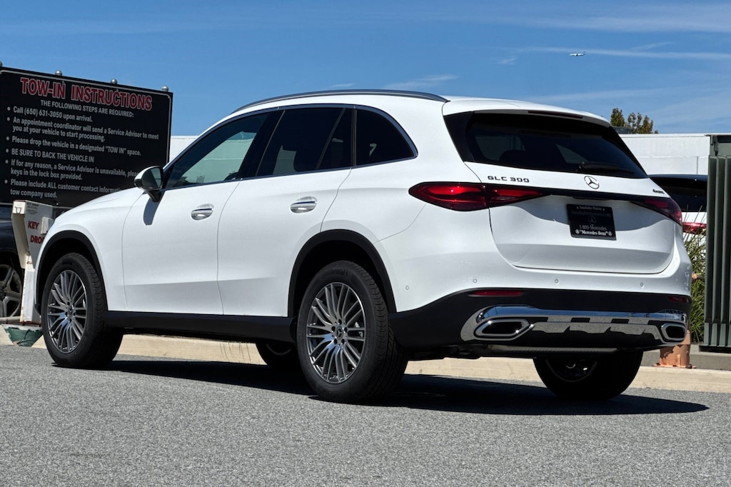 New 2027 Mercedes-Benz GLC 300 Base SUV