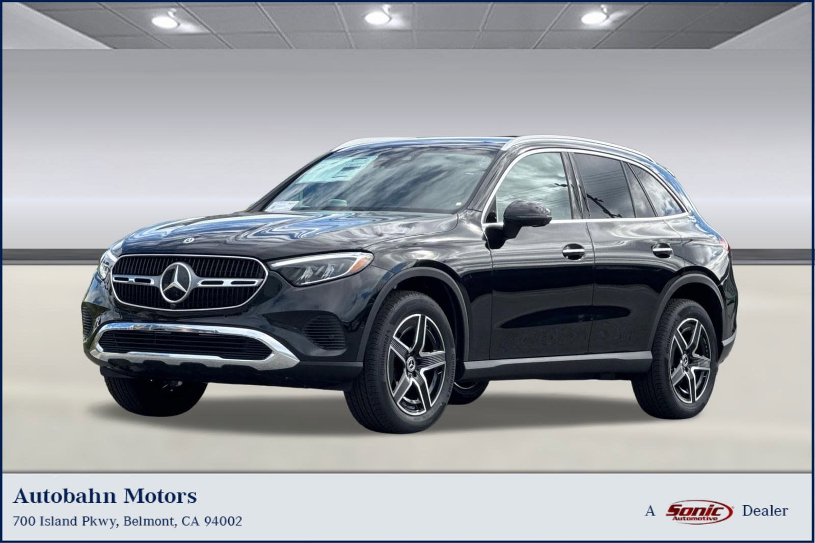 2026 Mercedes-Benz GLC Base's photo