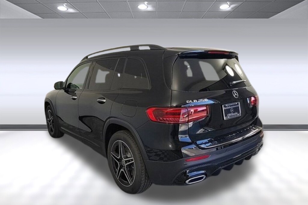 New 2024 Mercedes-Benz GLB 250 SUV