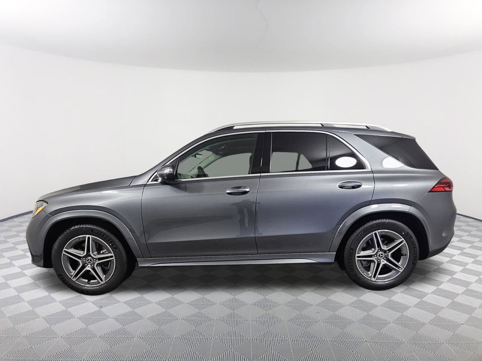 2025 Mercedes Benz GLE 350 4MATIC photo 3