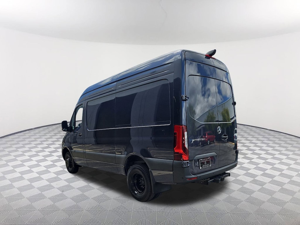 New 2025 Mercedes-Benz Sprinter 4500 Standard Roof 4-Cyl Diesel HO Van Cargo Van