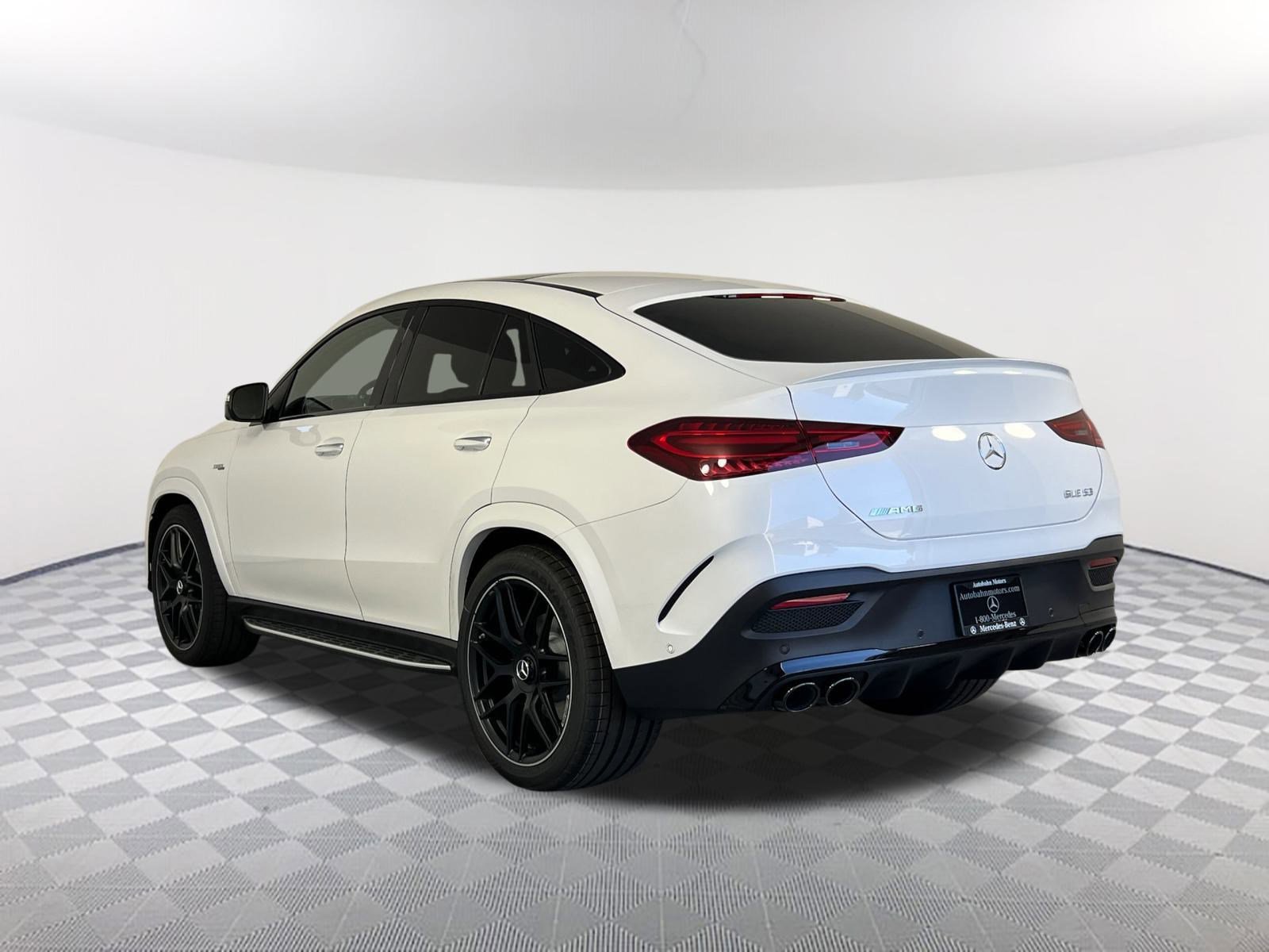 2025 Mercedes Benz GLE AMG 53 photo 2