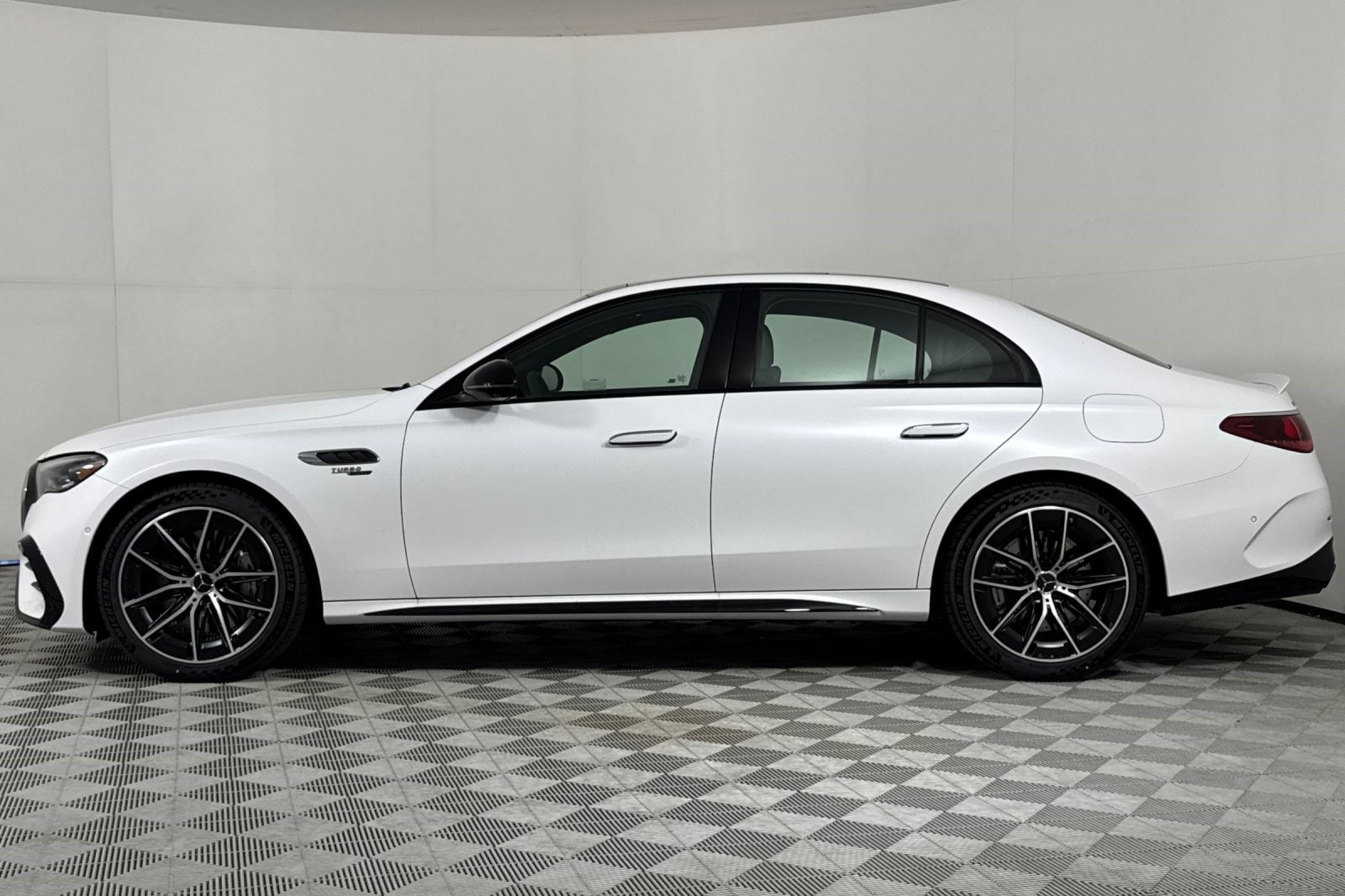 AMG E 53 E 4MATIC Sedan