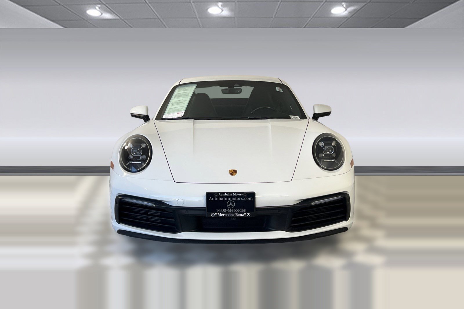2023 Porsche 911 Carrera photo 4