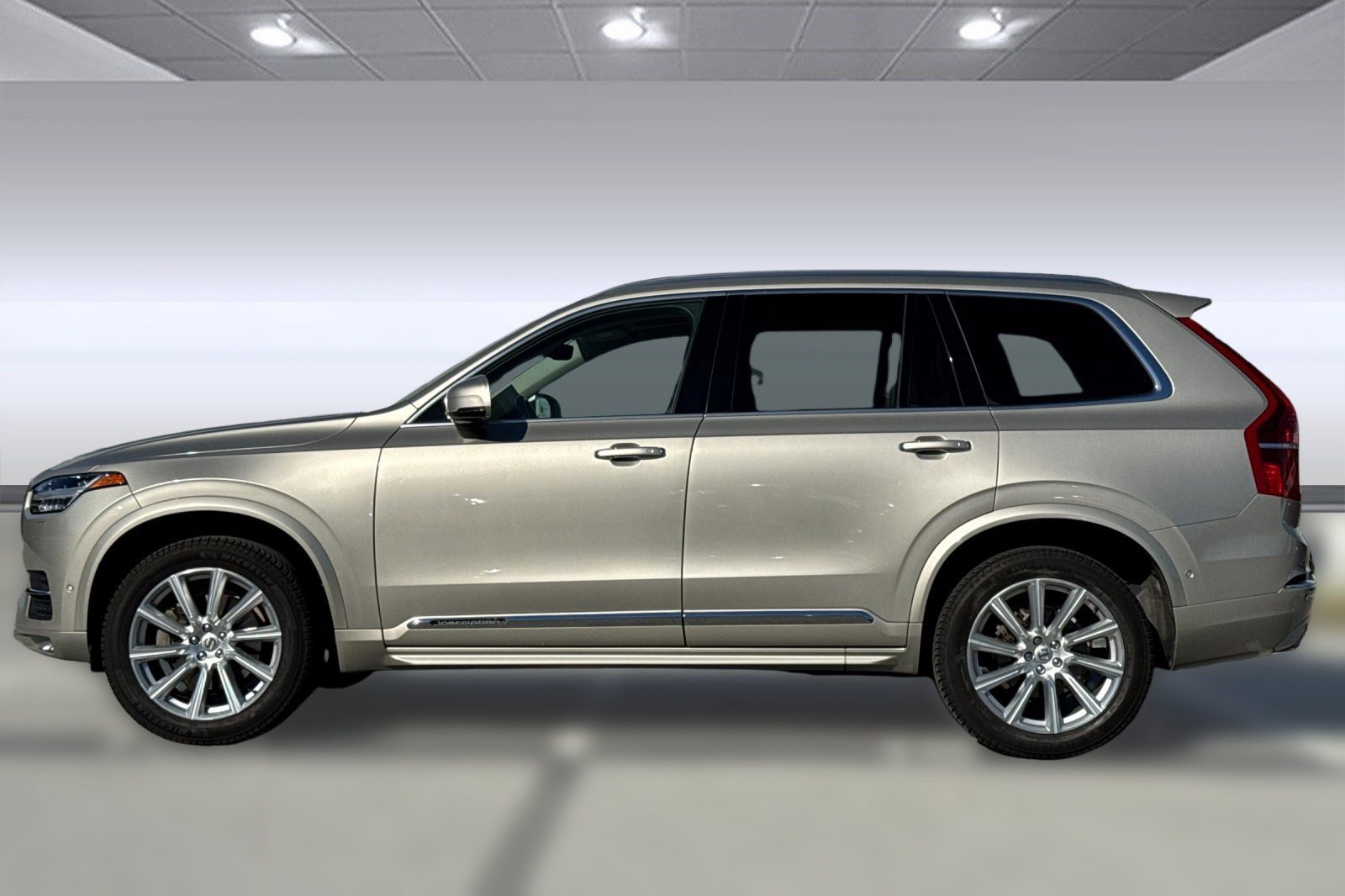 2016 Volvo XC90 Premier Plus Inscription photo 2