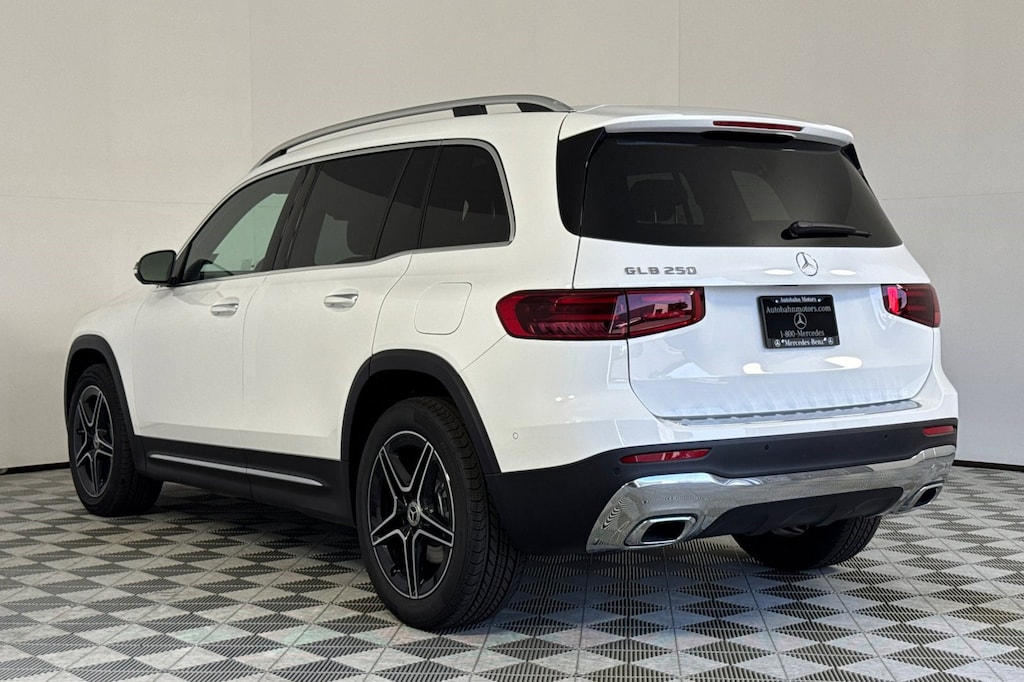 New 2026 Mercedes-Benz GLB 250 SUV