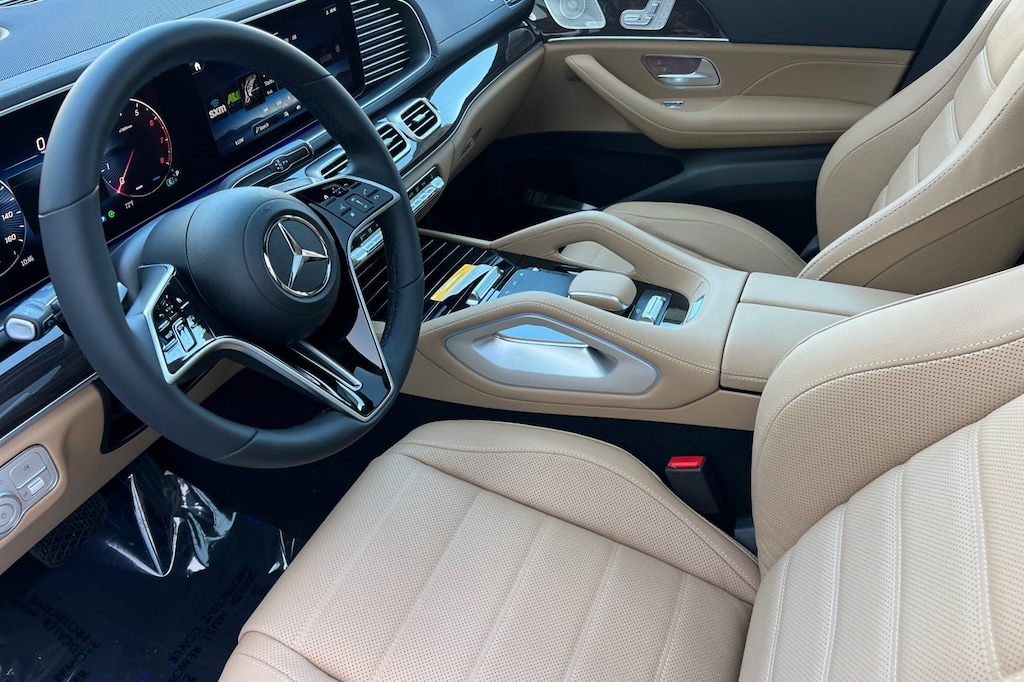 New 2026 Mercedes-Benz GLS 450 4MATIC SUV