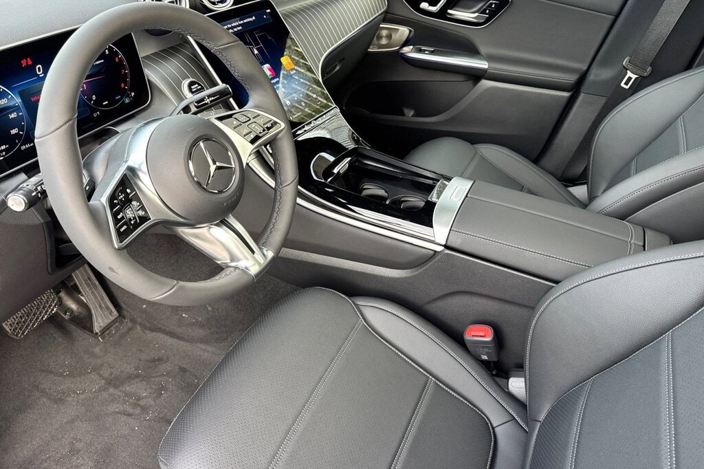 New 2026 Mercedes-Benz GLC 300 SUV