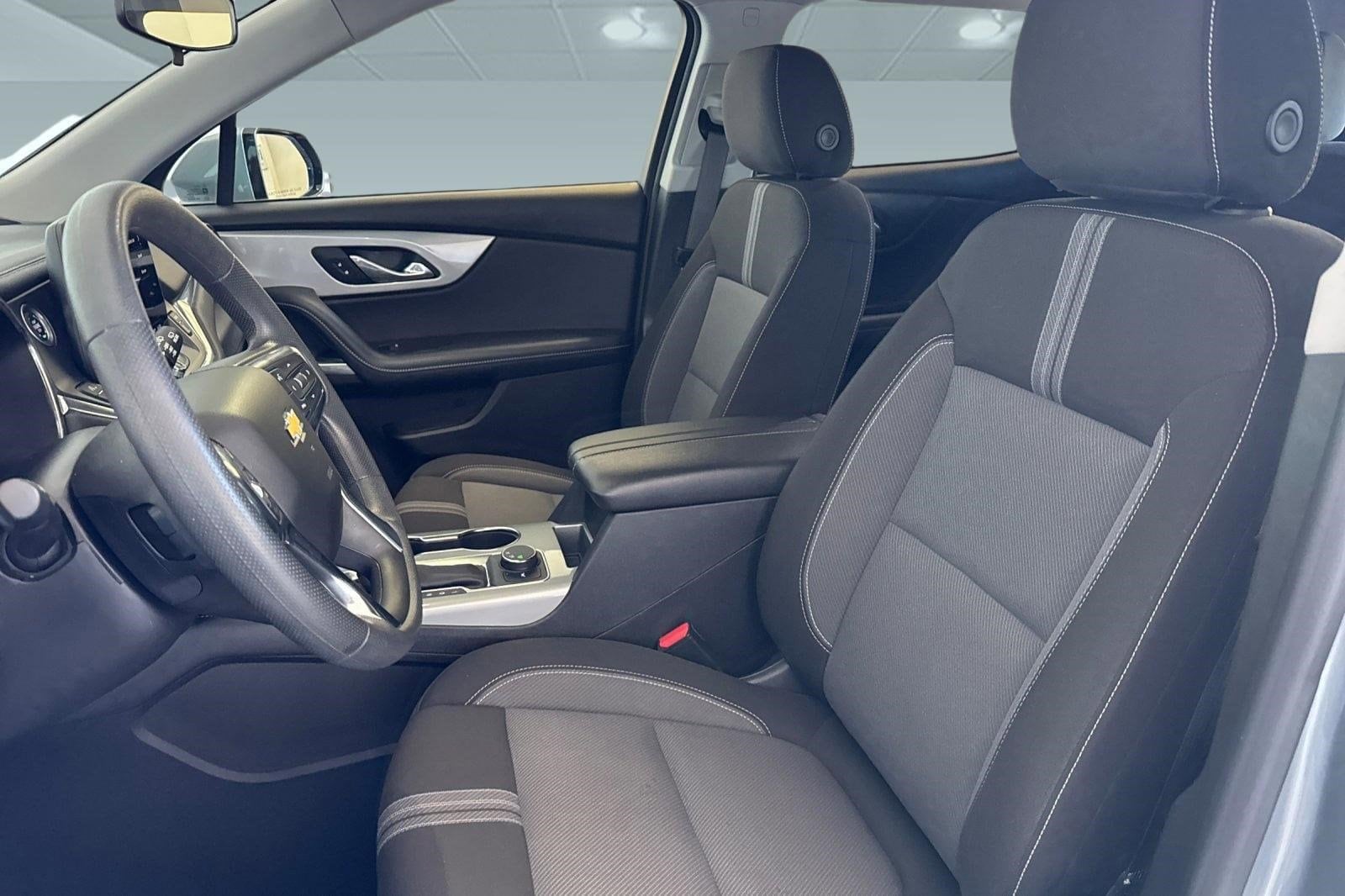 2025 Chevrolet Blazer LT w/2LT photo 4