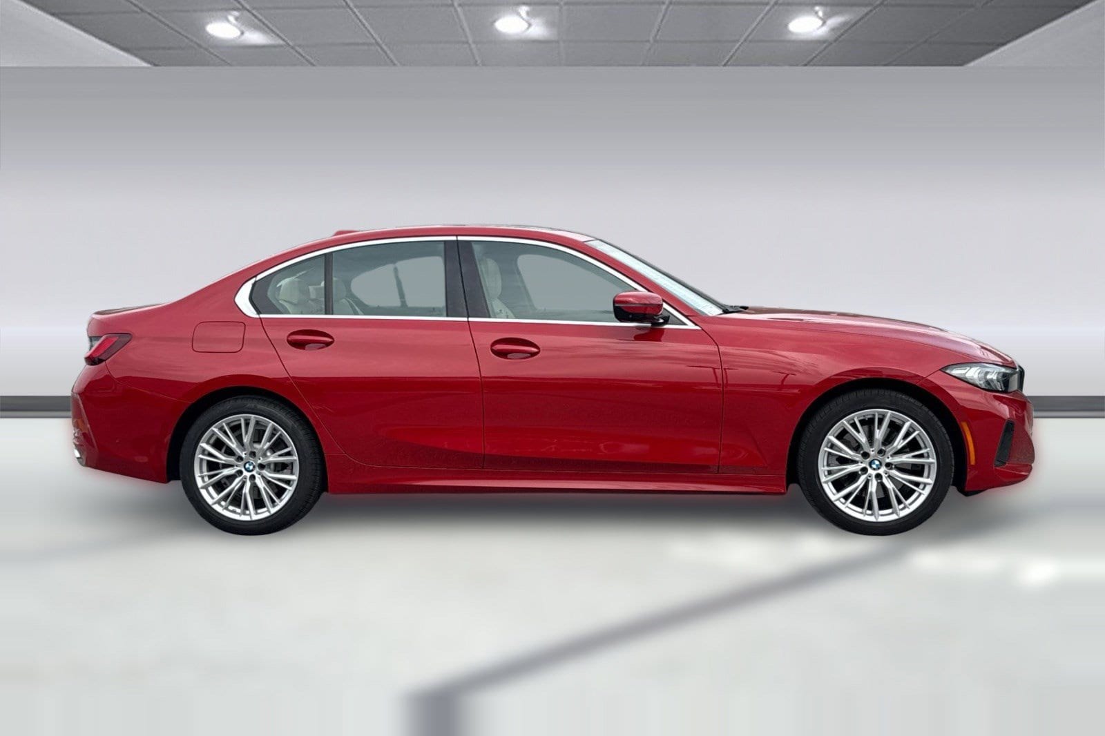 2024 BMW 330i photo 6