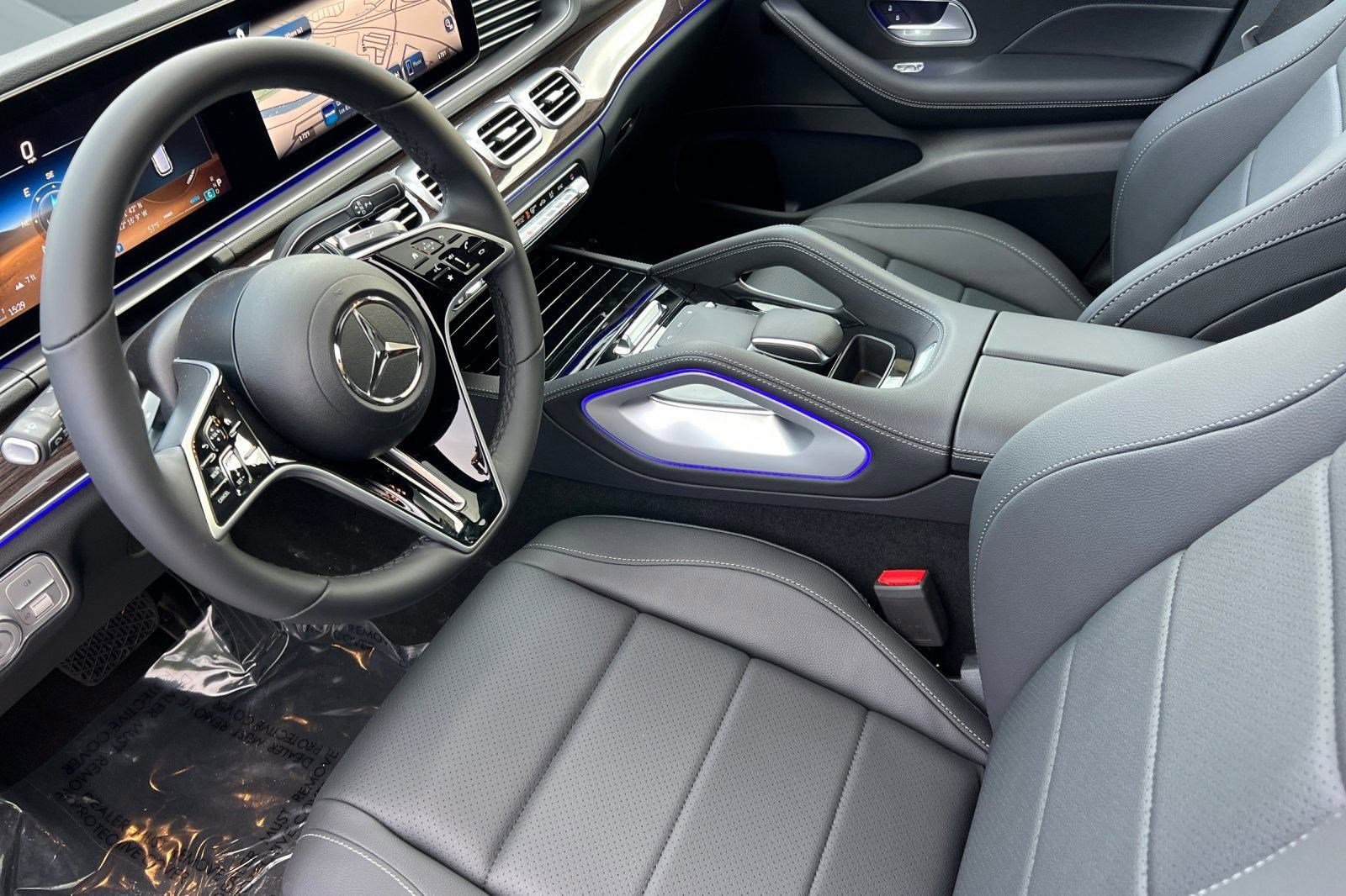 2025 Mercedes Benz GLE 350 4MATIC photo 4