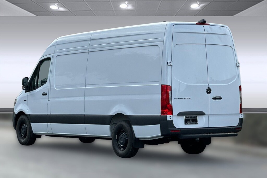 New 2024 Mercedes-Benz eSprinter 2500 High Roof HO Van Cargo Van